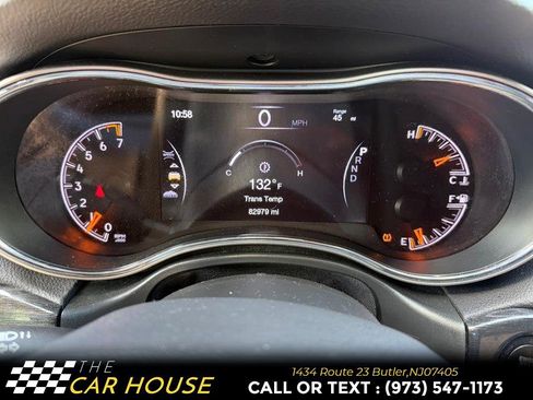 Used 2021 Jeep Grand Cherokee Trailhawk w/ Trailhawk Luxury Group AWD/4WD image 33