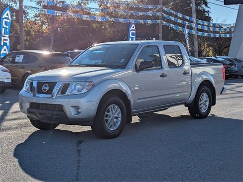 Used 2019 Nissan Frontier SV w/ Value Truck Package image 8