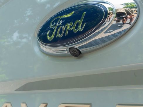 Used 2024 Ford Maverick XL FWD image 10