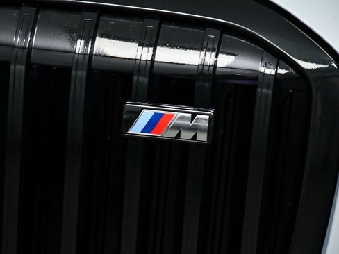 Used 2026 BMW X7 M60i AWD/4WD image 87