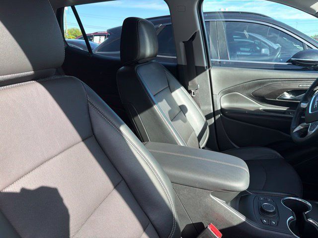 Used 2023 GMC Terrain SLT AWD/4WD image 23