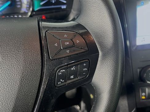 Used 2019 Ford Explorer XLT w/ Equipment Group 201A FWD image 18