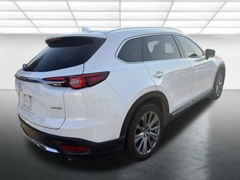 Used 2023 MAZDA CX-9 Signature AWD/4WD image 2