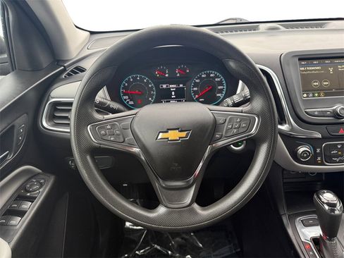 Used 2019 Chevrolet Equinox LS image 12