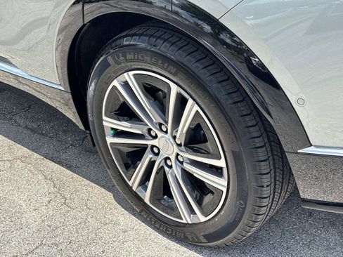 Certified 2025 Cadillac Lyriq Luxury RWD image 12