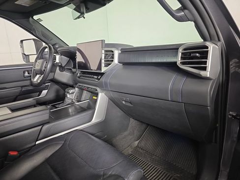 Used 2024 Toyota Tundra Platinum AWD/4WD image 20