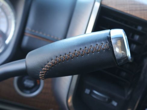 Used 2022 RAM 2500 Limited image 31