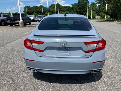 Used 2021 Honda Accord Sport image 18