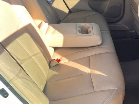 Used 2013 Nissan Altima 2.5 SL w/ Technology Pkg image 7