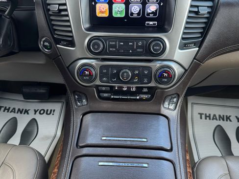 Used 2017 Chevrolet Suburban Premier image 23