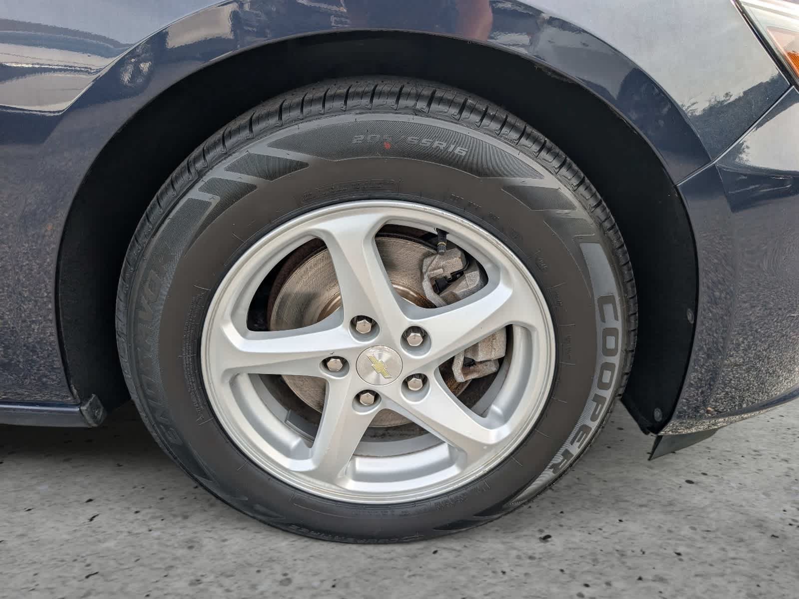 Used 2016 Chevrolet Malibu LS FWD image 9