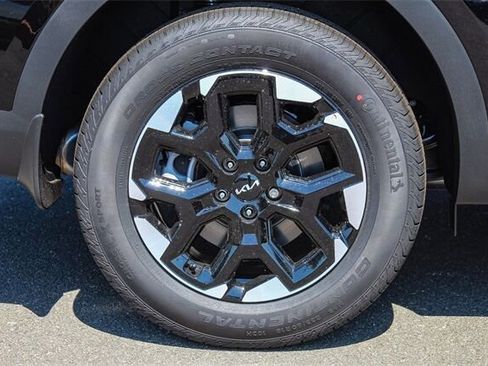 New 2026 Kia Sorento S image 10