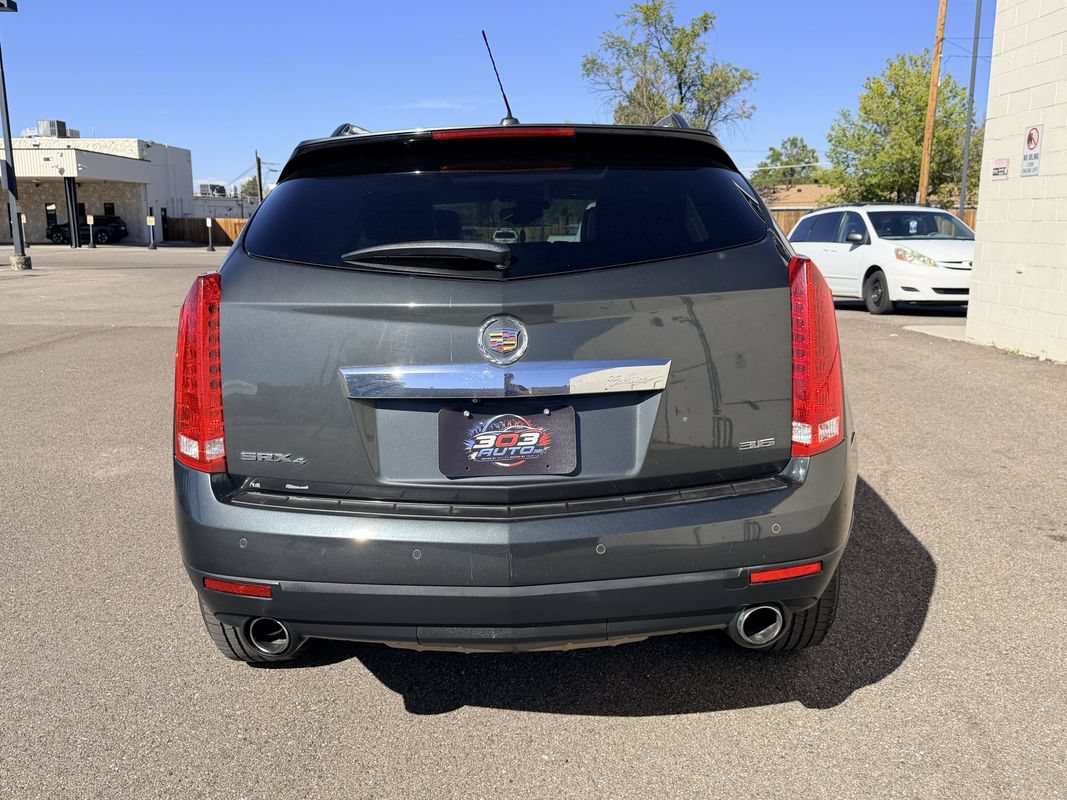 Used 2016 Cadillac SRX Luxury w/ Driver Awareness Package AWD/4WD image 7