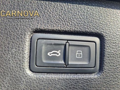 Used 2019 Audi Q7 3.0T Premium Plus w/ Premium Plus Package image 25