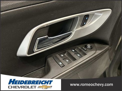 Used 2015 Chevrolet Equinox LS image 12