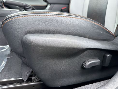 Certified 2023 Subaru Crosstrek 2.5i Limited AWD/4WD image 18