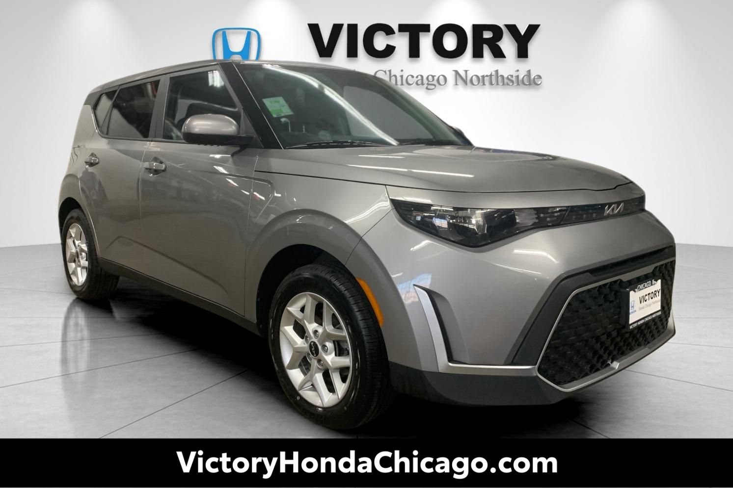 Used 2025 Kia Soul LX w/ LX Technology Package FWD image 1