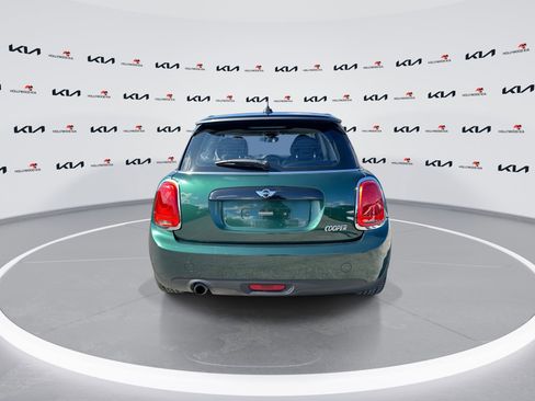 Used 2017 MINI Cooper 2-Door Hardtop FWD image 7