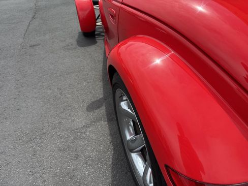 Used 1999 Plymouth Prowler RWD image 23