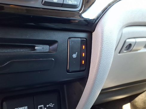 Used 2022 Honda Pilot Touring image 18