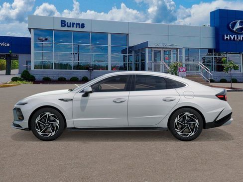New 2026 Hyundai Sonata SEL image 3