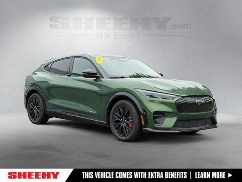 Certified 2025 Ford Mustang Mach-E Premium w/ Sport Appearance Package AWD/4WD image 1