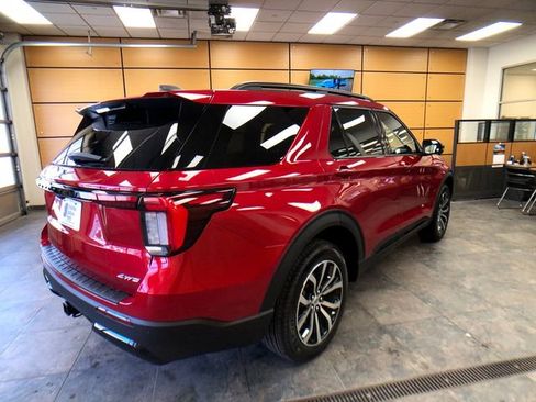 New 2026 Ford Explorer ST-Line AWD/4WD image 7