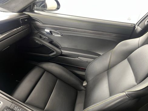 Certified 2018 Porsche 911 Turbo S image 25