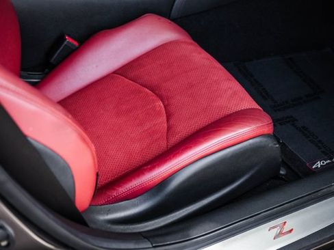 Used 2010 Nissan 370Z Touring w/ Sport Pkg RWD image 65
