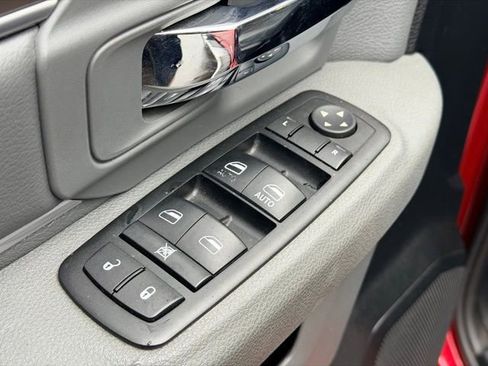 Used 2014 RAM 1500 Big Horn image 16