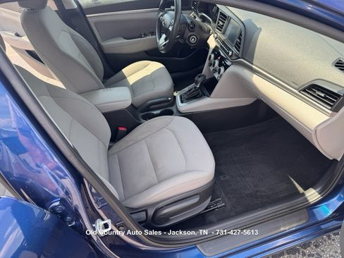Used 2019 Hyundai Elantra SEL FWD image 16