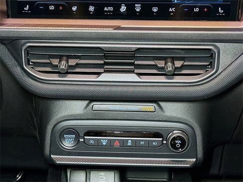 New 2025 Ford Bronco Sport Outer Banks w/ Outer Banks Tech Package+ image 10