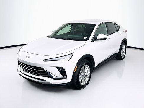 Used 2025 Buick Envista Preferred image 3