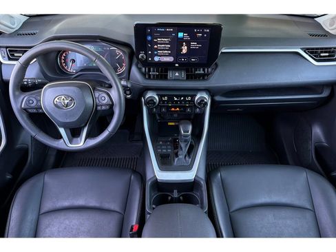 Certified 2023 Toyota RAV4 XLE Premium AWD/4WD image 15