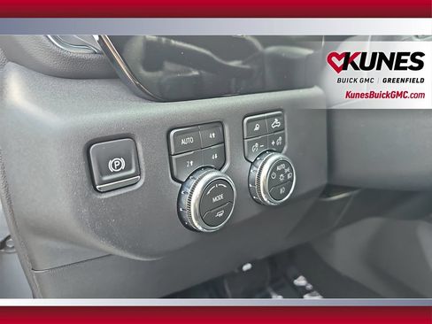 New 2026 GMC Sierra 1500 SLT w/ SLT Premium Plus Package AWD/4WD image 17