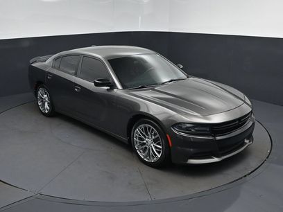 Used 2020 Dodge Charger SXT w/ Blacktop Package