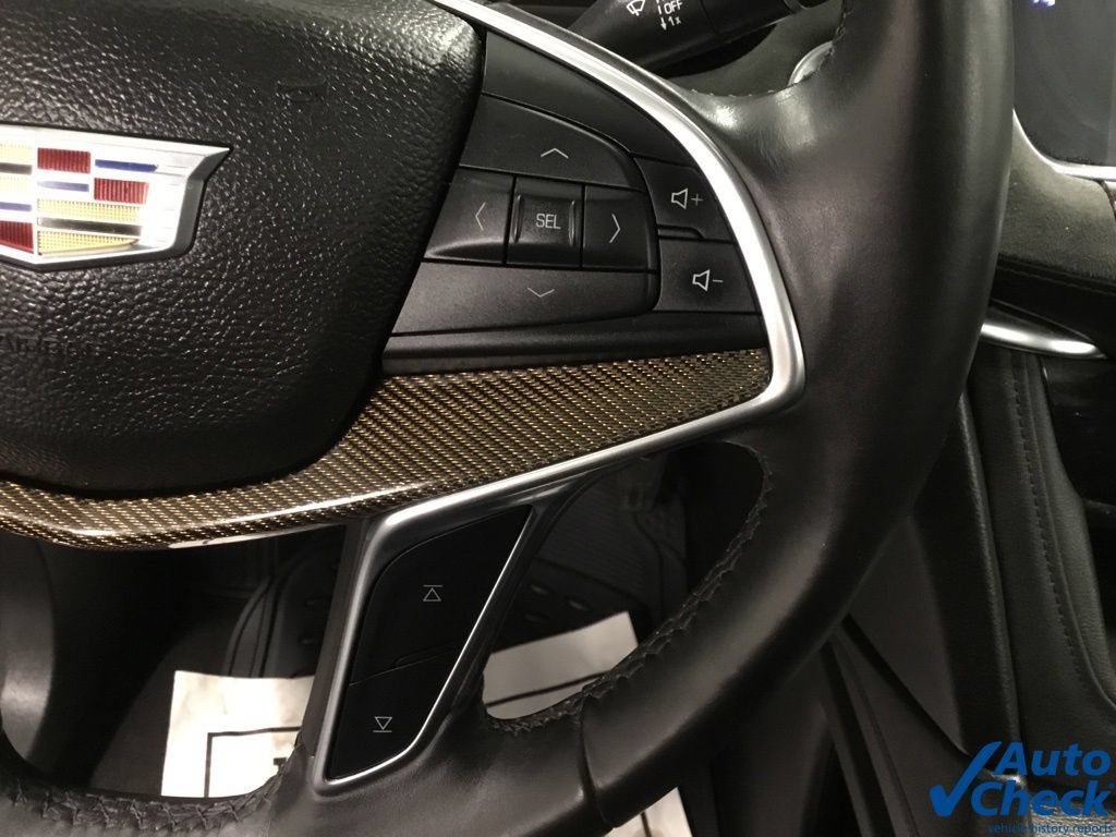 Used 2017 Cadillac XT5 Platinum w/ Driver Assist Package AWD/4WD image 45