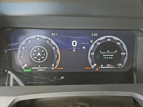 Used 2025 Toyota Tacoma TRD Sport image 33