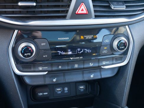 Used 2019 Hyundai Santa Fe Limited image 23