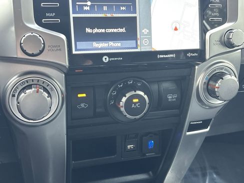 Used 2023 Toyota 4Runner SR5 Premium image 25