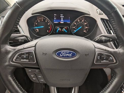 Used 2018 Ford Escape Titanium AWD/4WD image 19