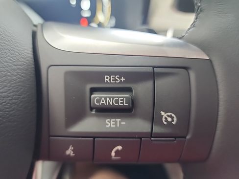 Used 2026 INFINITI QX60 Pure w/ Cargo Package FWD image 37