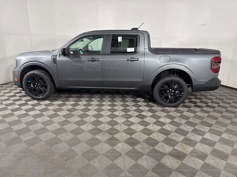 New 2025 Ford Maverick Lariat w/ Black Appearance Package image 7