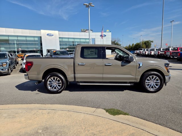 New 2026 Ford F150 XLT w/ XLT Chrome Appearance Package RWD image 12