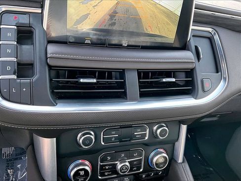 Used 2021 GMC Yukon XL SLT image 27