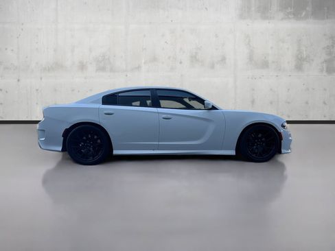 Used 2019 Dodge Charger Scat Pack image 7