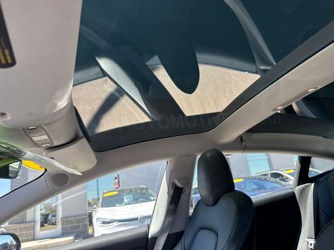 Used 2019 Tesla Model 3 RWD image 21