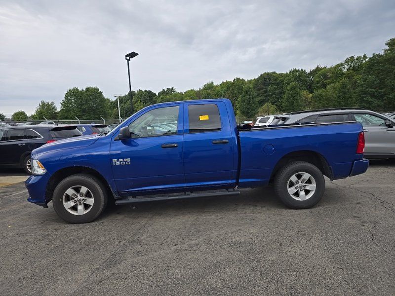 Used 2018 RAM 1500 Express AWD/4WD image 4