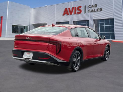 Used 2025 Kia K4 LXS image 6