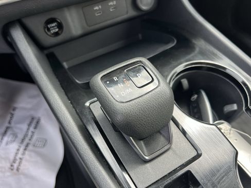 Used 2024 Nissan Rogue SV FWD image 26
